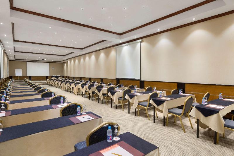 Ramada Continental Jeddah - Toplantı