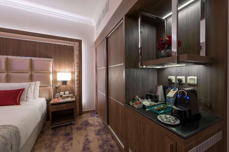 Ramada Continental Jeddah - Oda