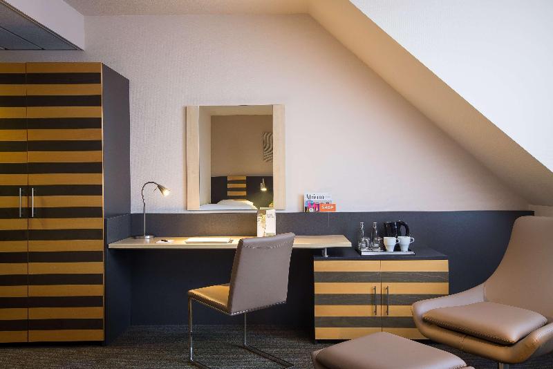 Lindner Frankfurt Hochst, part of JdV by Hyatt - Oda