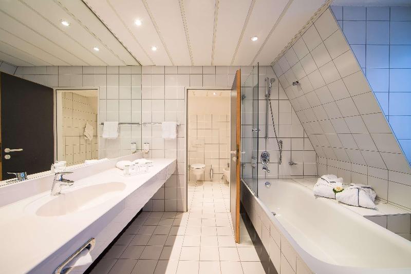 Lindner Frankfurt Hochst, part of JdV by Hyatt - Oda
