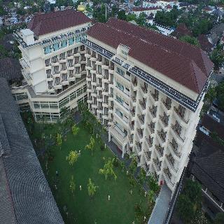 Lombok Raya Hotel Mataram otel fotoğrafı