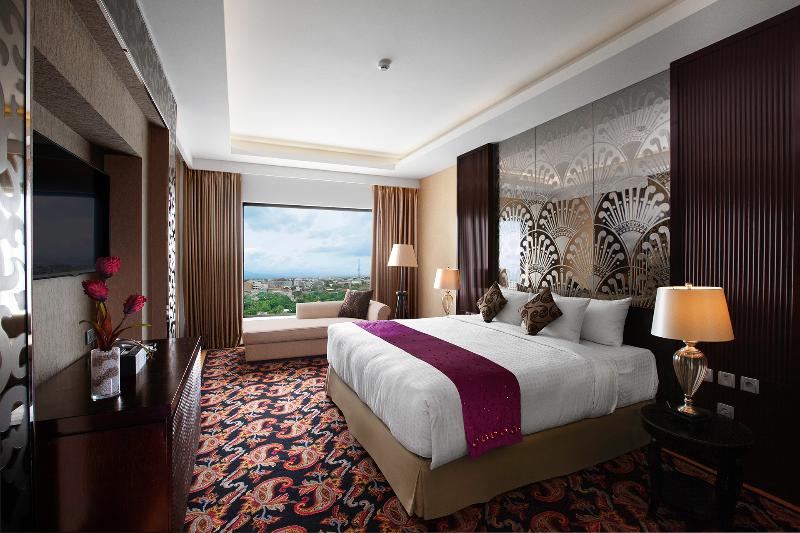 Lombok Raya Hotel Mataram - Oda