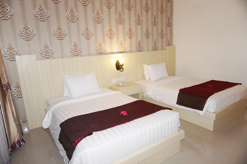 Puri Saron Hotel Senggigi - Oda