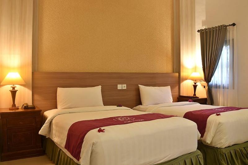 Puri Saron Hotel Senggigi - Oda