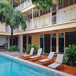 Feung Nakorn Balcony Rooms & Cafe fotoÄŸrafÄ±