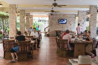Feung Nakorn Balcony Rooms & Cafe fotoÄŸrafÄ±