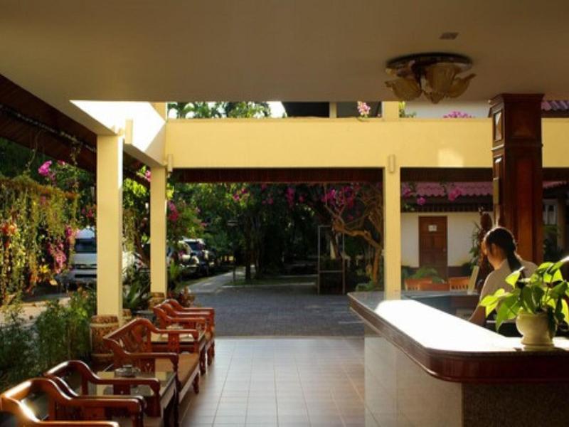 Patong Palace Hotel - Lobi