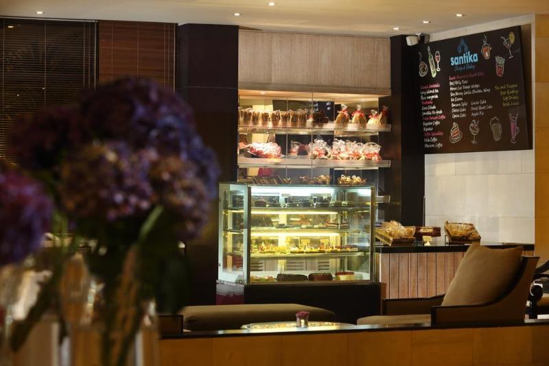 Hotel Santika Premiere Jogja - Restoran