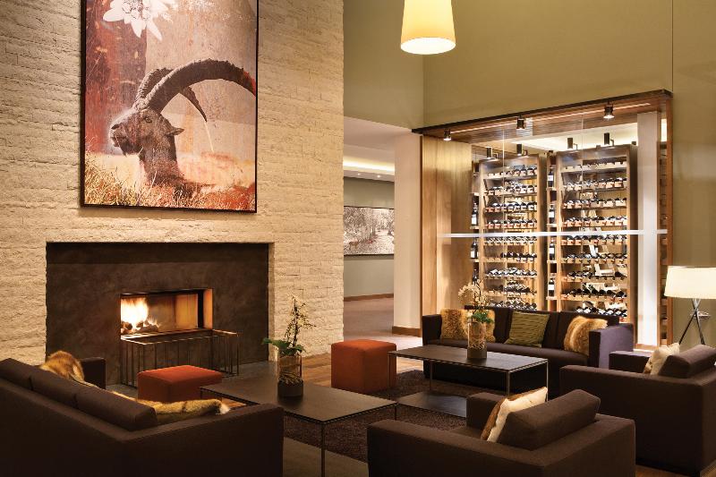 Kempinski Hotel Das Tirol - Lobi
