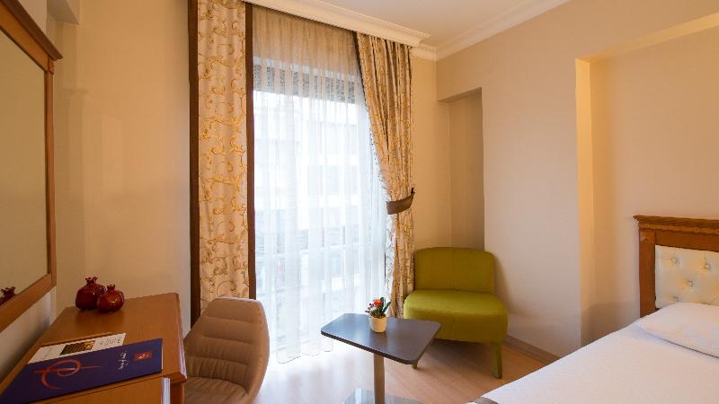 Prestige Hotel Old City - Oda