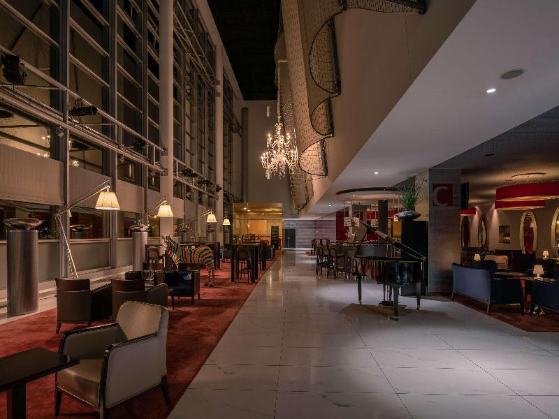 Hilton Geneva Hotel & Conference Centre - Bar