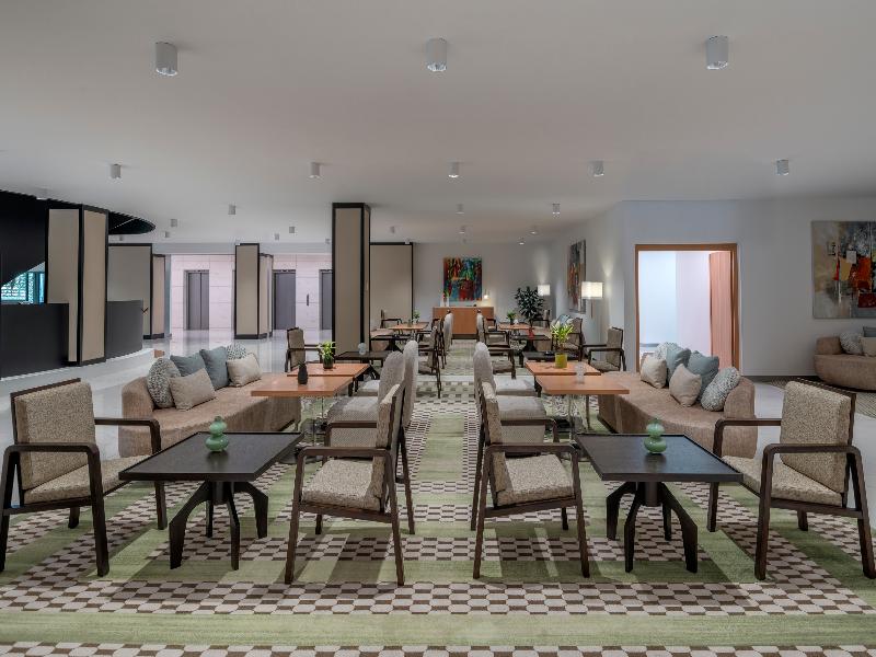 Hilton Geneva Hotel & Conference Centre - Lobi