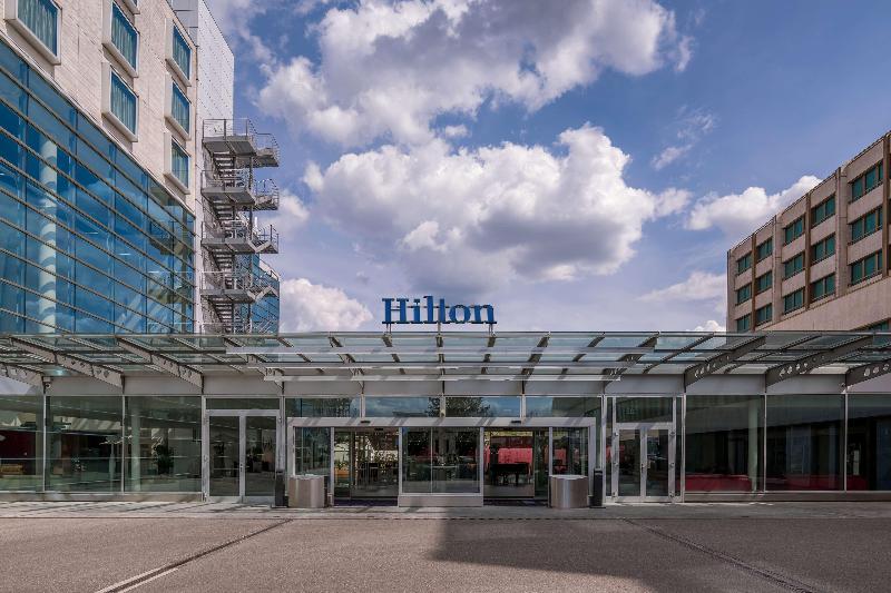 Hilton Geneva Hotel & Conference Centre - Genel