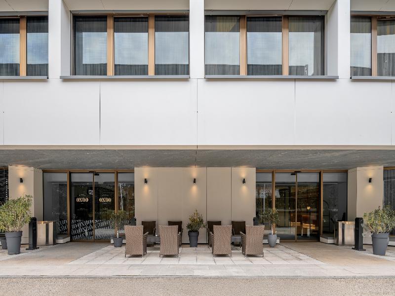 Hilton Geneva Hotel & Conference Centre - Genel
