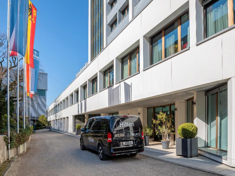 Hilton Geneva Hotel & Conference Centre - Genel