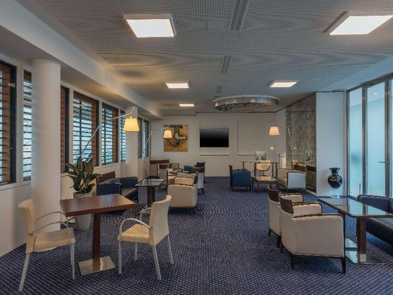 Hilton Geneva Hotel & Conference Centre - Genel