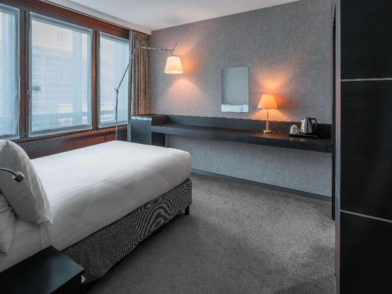 Hilton Geneva Hotel & Conference Centre - Oda