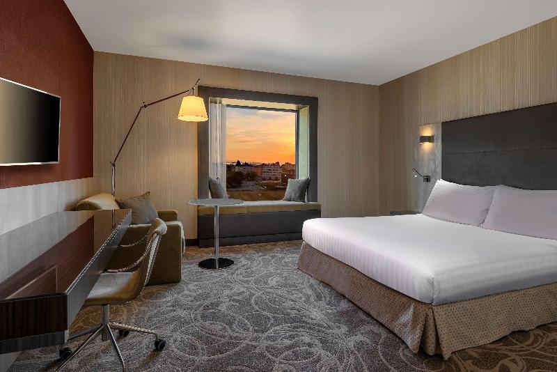 Hilton Geneva Hotel & Conference Centre - Oda