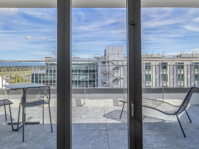 Hilton Geneva Hotel & Conference Centre - Oda