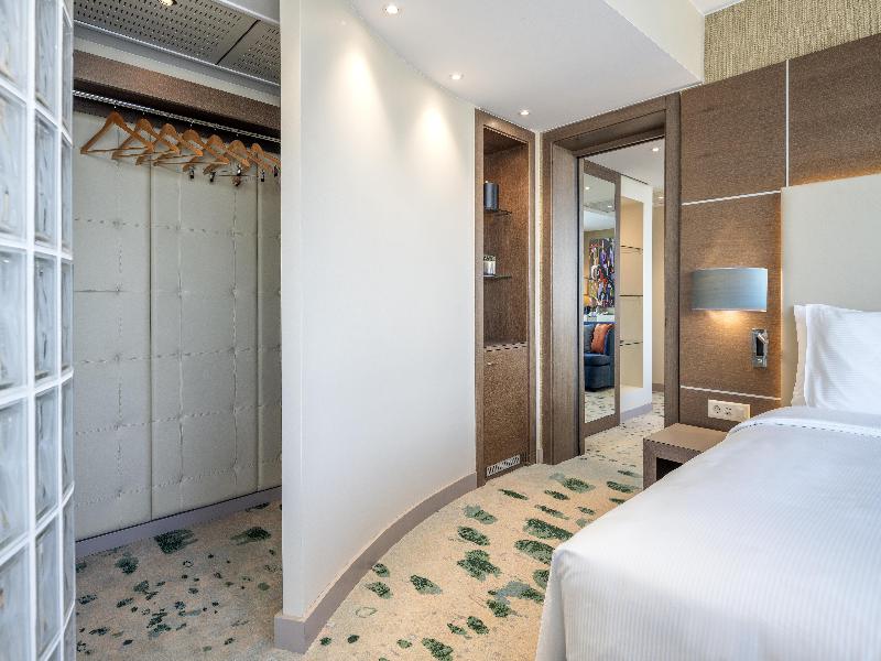 Hilton Geneva Hotel & Conference Centre - Oda