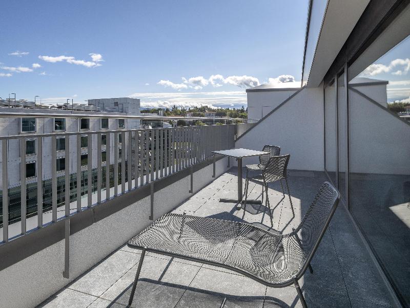 Hilton Geneva Hotel & Conference Centre - Oda