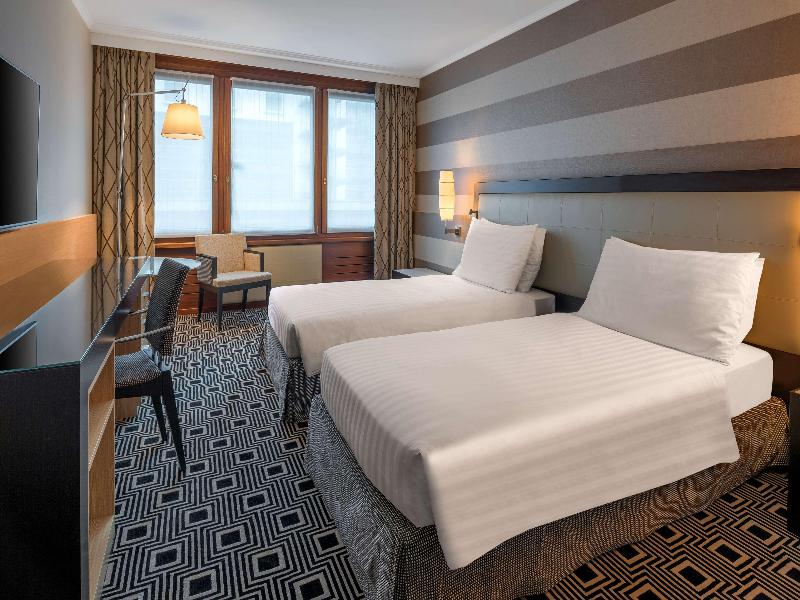 Hilton Geneva Hotel & Conference Centre - Oda