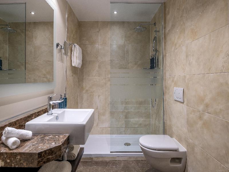 Hilton Geneva Hotel & Conference Centre - Oda