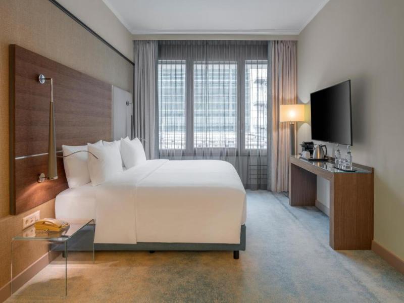 Hilton Geneva Hotel & Conference Centre - Oda