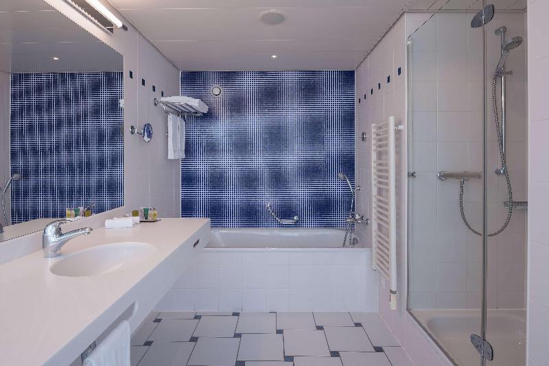 Hilton Geneva Hotel & Conference Centre - Oda