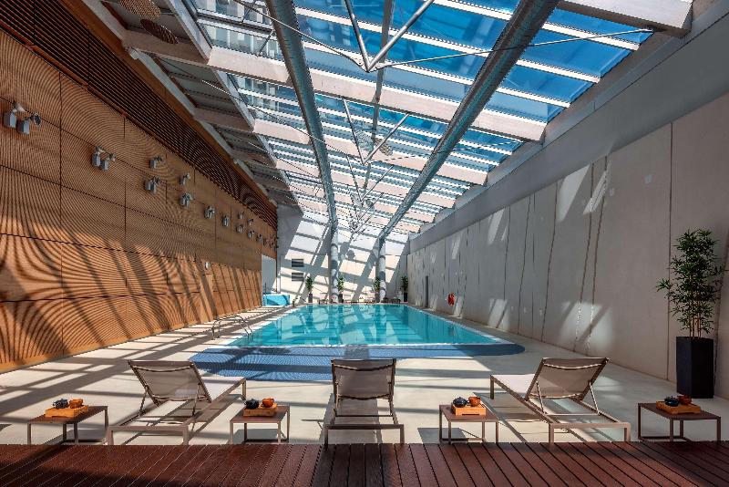 Hilton Geneva Hotel & Conference Centre - Havuz