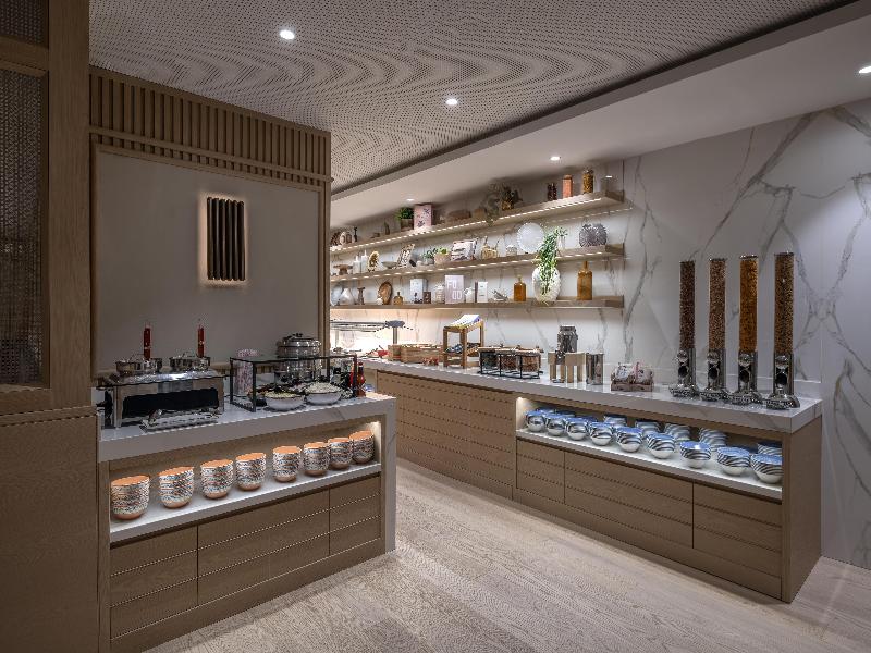 Hilton Geneva Hotel & Conference Centre - Restoran