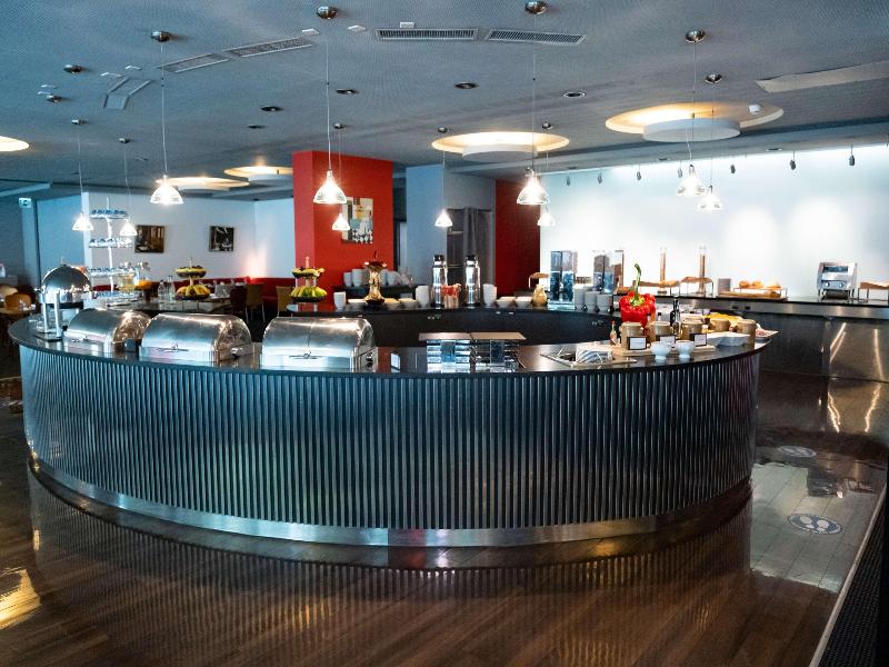 Hilton Geneva Hotel & Conference Centre - Restoran