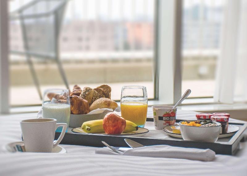 Hilton Geneva Hotel & Conference Centre - Restoran