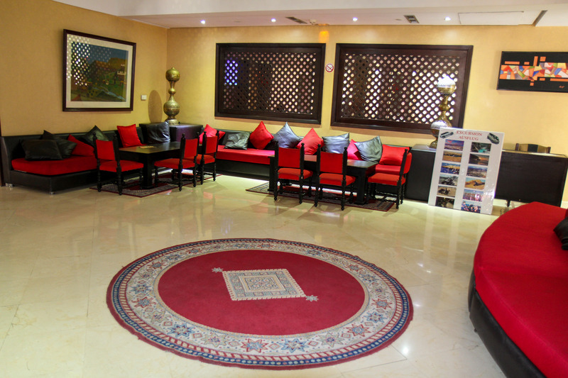 New Farah Hotel - Lobi