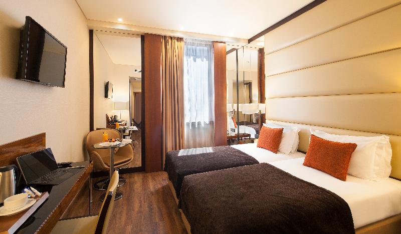 Turim Av Liberdade Hotel - Oda