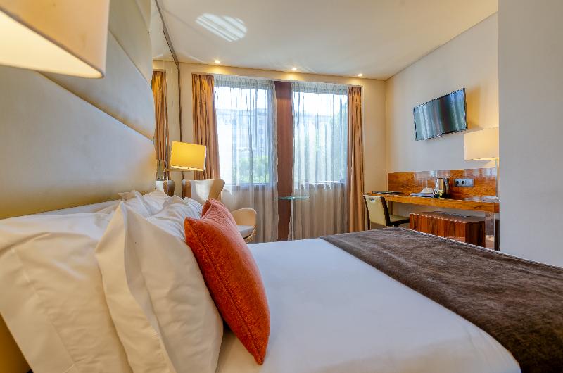 Turim Av Liberdade Hotel - Oda