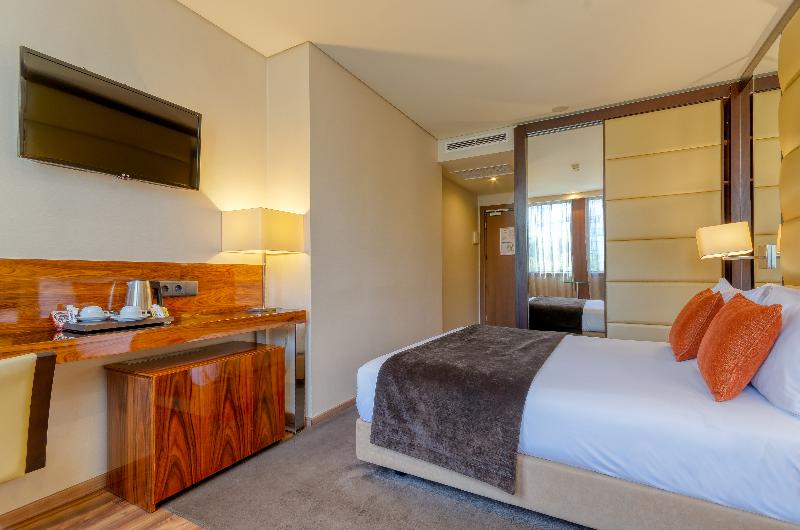 Turim Av Liberdade Hotel - Oda