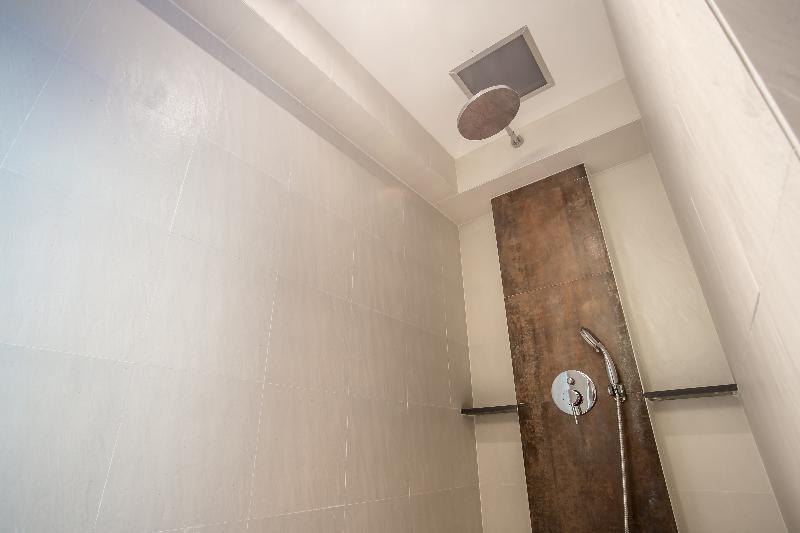 Nouvo City Hotel - Oda