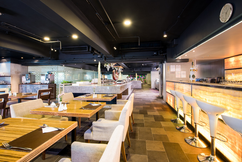 Furama Silom Bangkok - Restoran