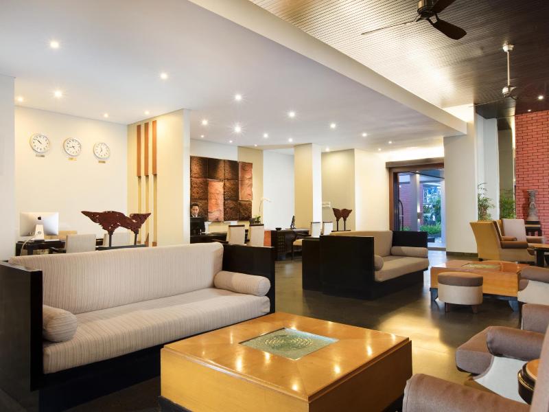 Hotel Santika Premiere Malang - Lobi