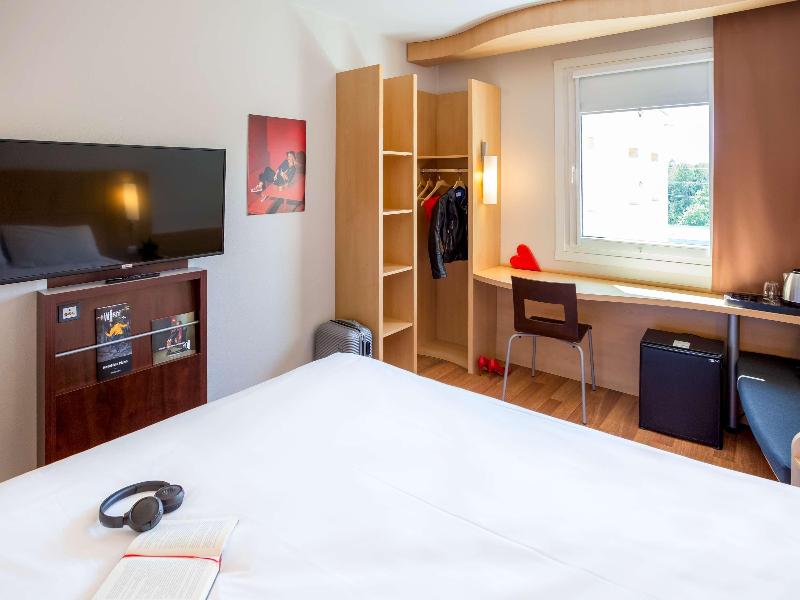 Ibis Hotel Plzen - Oda