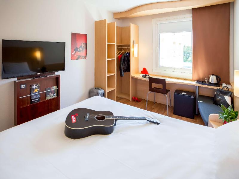 Ibis Hotel Plzen - Oda