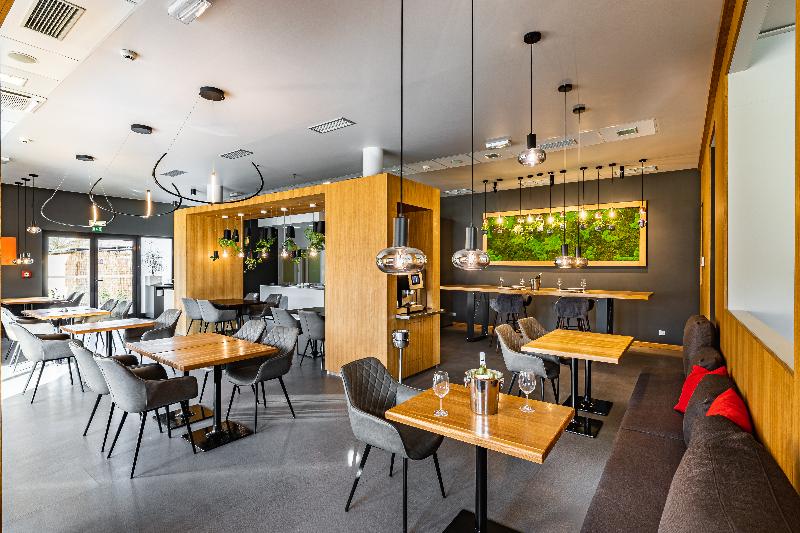 Ibis Hotel Plzen - Restoran