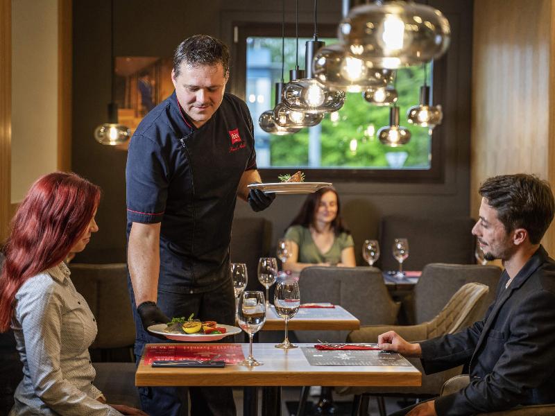 Ibis Hotel Plzen - Restoran
