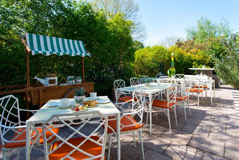 Achat Hotel Reilingen Walldorf - Teras
