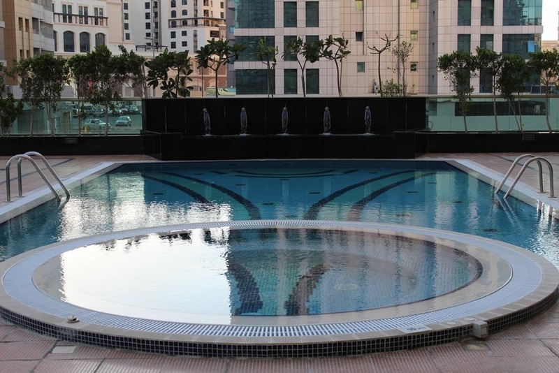 Dunes Hotel Apartment - Oud Metha - Havuz