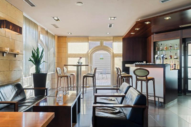 Hotel Conti - Lobi