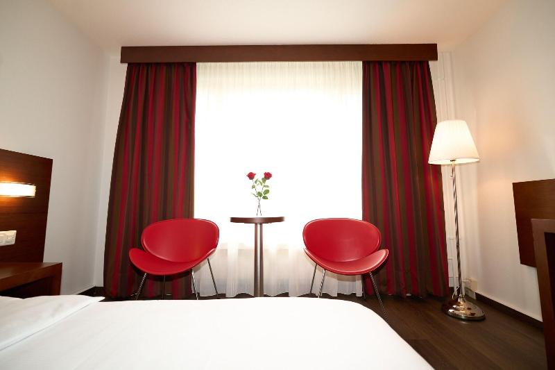 Hotel Conti - Oda