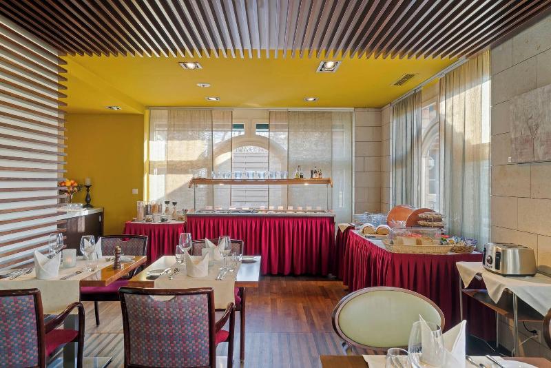 Hotel Conti - Restoran