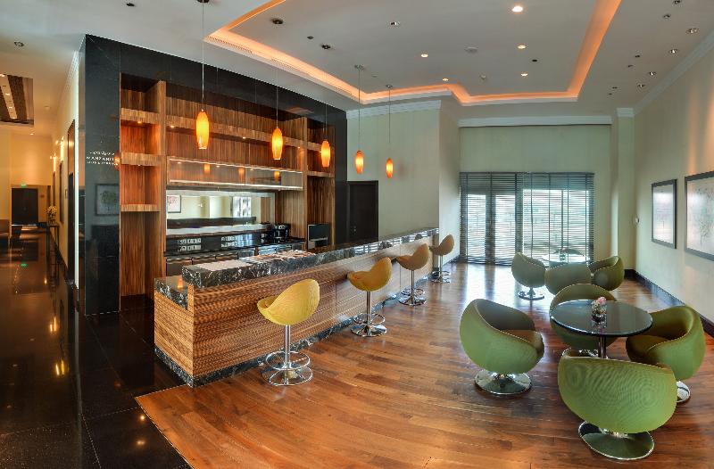 Sofitel Al Khobar The Corniche - Bar